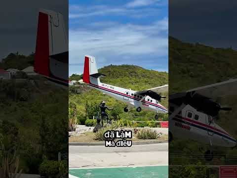 chiếc máy bay này đã bị mất một cánh và phi công đã làm điều không tưởng #shorts