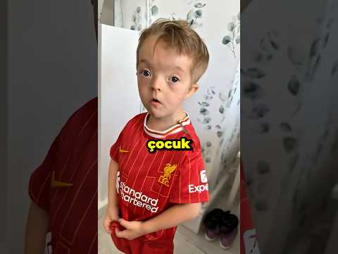 Bu Zavallı Çocuk Cristiano Junior'ı Neden Korkuttu!😱