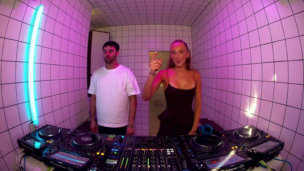 Carl Bergé Invites – KILL.DB B2B stassysworld | HÖR – September 17 / 2025