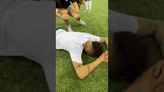 Lisa zimouche dribbles Neymar Jr to stupor