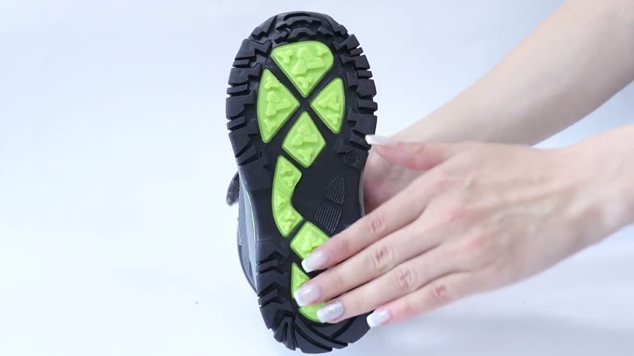 Сапоги сноубутсы Pasito зимние утепленные серые с зелеными вставками - видео