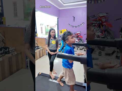 Cara main treadmile #aradanalvaro #keripikkentangmasboy #shortvideo #trending #shorts
