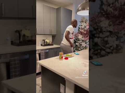 Telling my husband the girls outside want to fight me and THIS happened….🤣