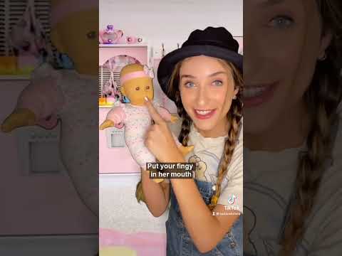 How Toys are Advertised to Girls (BabyShits4Real)