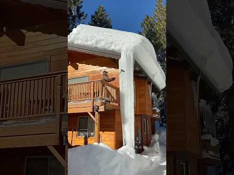 Icicle player #satisfyling #ice #asmr #snow #fyp #oddlysatisfying