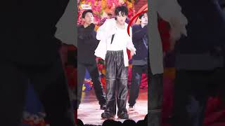 je savais pas lol , je vois seulement ca maitenant😭😭 #kpop #kpopfyp#jungkook#cortis