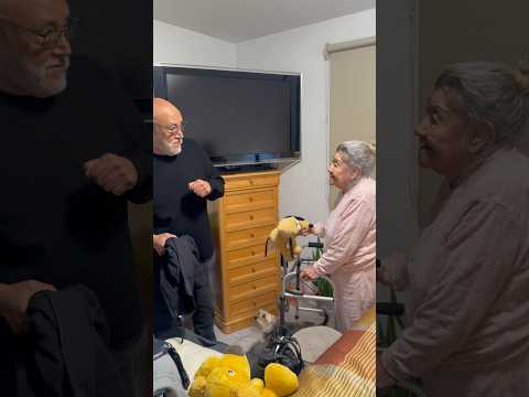 Mi papá parecía un niño chiquito regañado #comedia #humor #papá #abuela