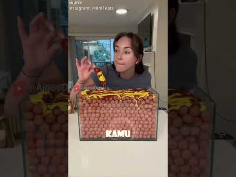 Wanita cantik ini mukbang ratusan sosis ayam ❗😲  #shorts #shortvideo
