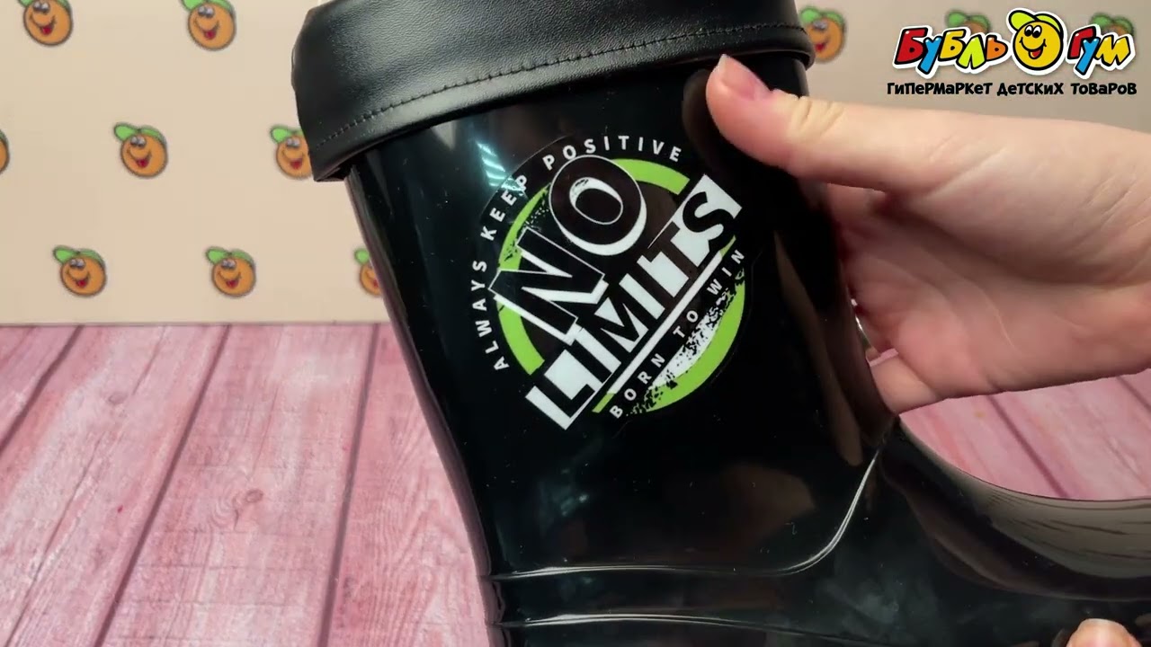 Сапоги водонепроницаемые Pasito No limits с рисунком динозавра черные - видео