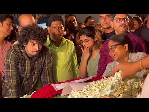 শেষবারের মত ঐন্দ্রিলার শরীরকে জড়িয়ে ধরে কান্নায় ভেঙে পড়ল মা বাবা দিদি | Aindrila Sharma | Exclusive