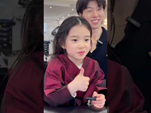 헤어스타일로 여성스러워 질수 있는 초등학생☺️