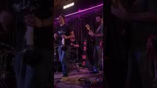 Γιάννης Φιόλλας ο rock (Βιολο)λυράρης