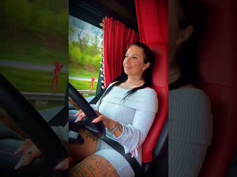#A beautiful day of lady trucker with scania trucks so beautiful #beautiful#transformers #scania
