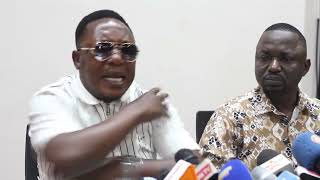 GWAJIMA NA POLEPOLE WANA WATU NYUMA WANAWATUMIA VIBAYA/NIPO TAYALI KUJIBIZANA NAO/NAWAMUDU