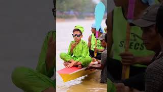 "Священный Ритуал Перед Битвой На Реке"