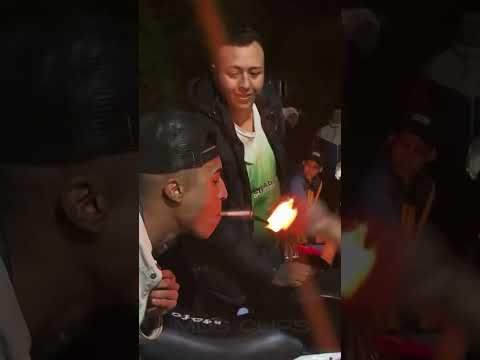 ASI SE PRENDE UN CIGARRILO EL AGUCHO #mds  #twitch #youtubeshorts #humor #sintraicion #lifehacks