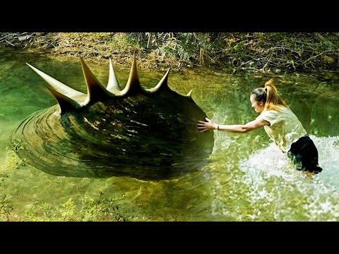 Girl's battle with mutated oysters in water, competing to harvest oversized pearls