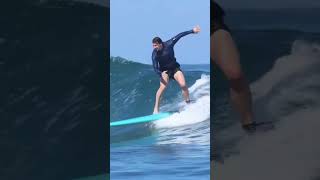 Ibrahimovic también domina las olas. 🏄🏻‍♂️ #shorts | ESPN Deportes