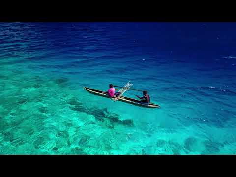 Aerial views of Bougainville Island (in 4K)