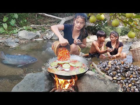 Catch fish in river for survival food, Fish lemon steamed tasty, Chicken curry with egg, +5 videos