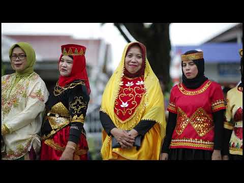 HARI PAHLAWAN
