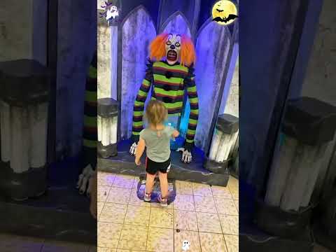 BEST SCARE CAM Prank Reactions 2025 #shorts #jumpscare #scarecampranks #scarypranks #scarecam2025