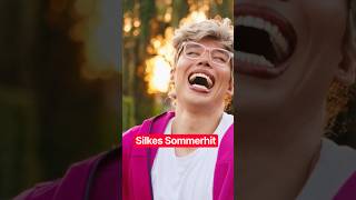 Das ganze Video von „Lieben, Lachen & Limoncello“ findet ihr hier auf meinem Kanal! 🫶🥰