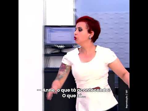 É do cabeleireiro direto pra loja de peruca #pegadinha #comedia #humor #pranks #shorts