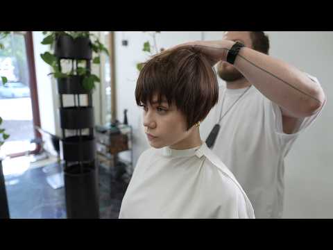 How to Cut a Micro Bob – Short Bob Haircut Tutorial