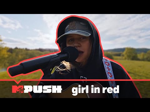 girl in red - 'Serotonin' live performance | MTV Push