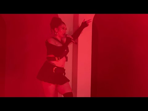 Kali Uchis - Endlessly 🔁 Live @ Radio City Music Hall NYC 5.5.23