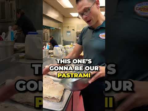 This is the difference between pastrami and corned beef! #bbq #pastrami #cornedbeef #smokedbrisket