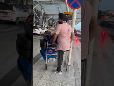 Delhi Airport to ……? Guess😍#thehappiestcouple #minivlog #shortvideo #viralvideo #trending
