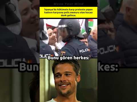 Protesto sırasında kocasına denk gelen kadın 😲