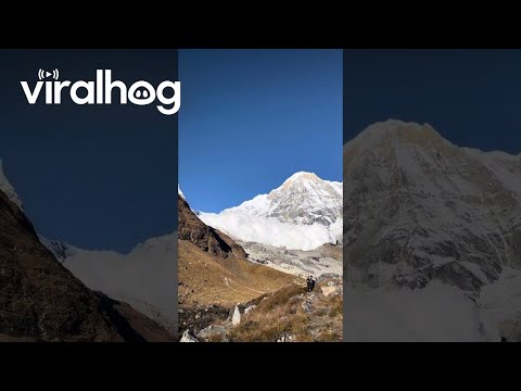 Footage of Massive Avalanche in Nepal || ViralHog