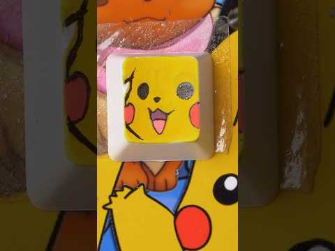 #pikachu de #pokemon sur mon #clavierpersonalisé 🤩 #customkeyboard #custompaint #anime #dessin