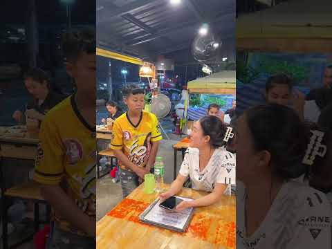 Customers need wifi  must Order not an order food haha-Thai Street Food