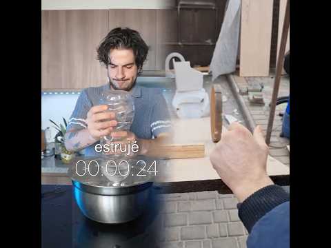 Who do you think is funnier, me or the comedy host??? #youtubeshorts #funny#pranks #funniestvideo