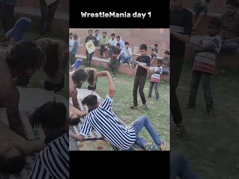 Roman Reigns vs Cody Rhodes WrestleMania 40 😮 #shorts #viralshorts