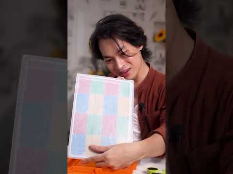 แหกดูข้างในกระดานวาดรูป