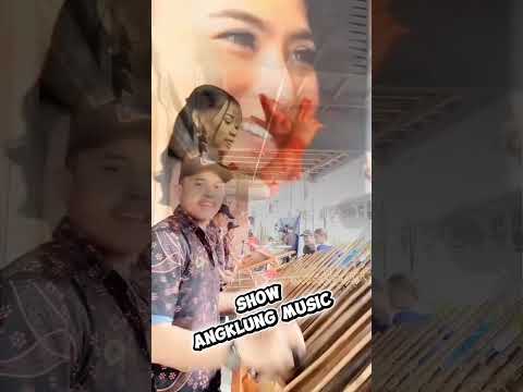 jadikan seni hiburan sebagai tontonan sekaligus tuntuntan agar kita bisa menjaga kelestarian nya...👍