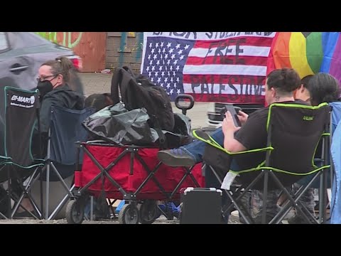 Portland protests continue as ICE activity puts Willamette Valley farmers on high alert