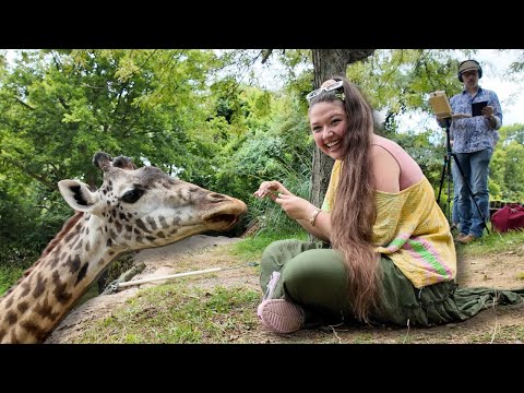 WE MET GIRAFFES! A Bucket List Experience! ✅🦒