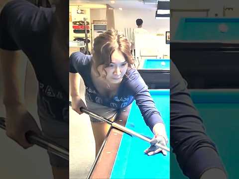 동네당구장 "공이 안맞을때 내뉴의 버릇?"