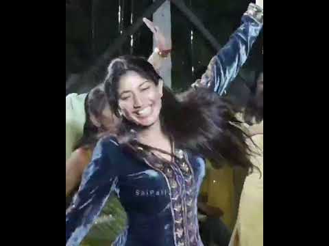 Heroine Sai Pallavi Dance in her Sister's Marriage | Telangana Bolo Re - తెలంగాణ బోలో రే