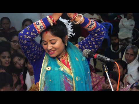 এটাই পৃথিবীর শ্রেষ্ঠ কীর্তন ! কোটি কোটি মানুষের মন জয় করেছে ! মন্দিরা মন্ডল | Mondira Mondal Kirtan