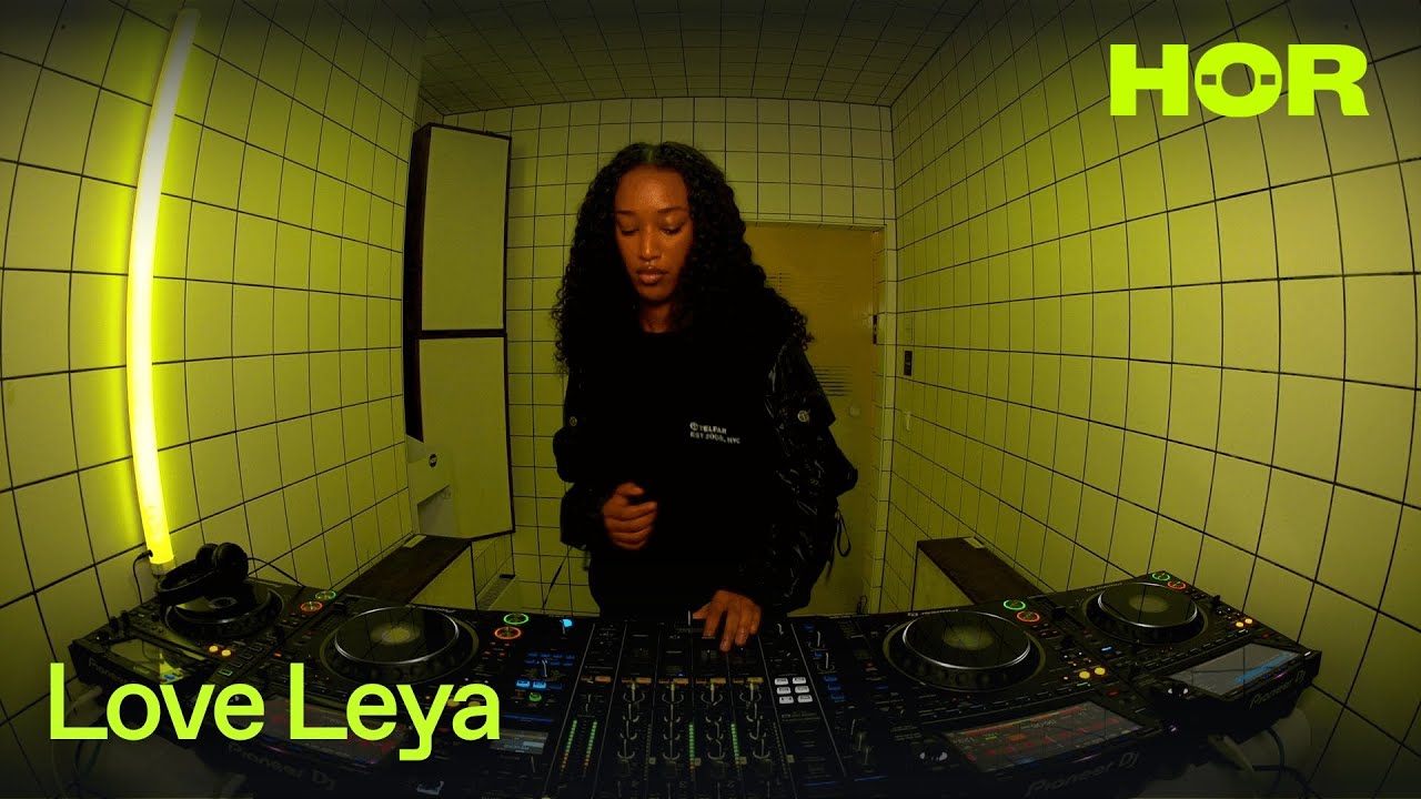 Love Leya | HÖR – December 1 / 2025
