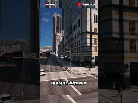 HİLE İLE TRAFİK LAMBALARINI SİLDİM! 🚦KAOS OLDU MU ? #SHORTS #gtavshorts #gta5shorts