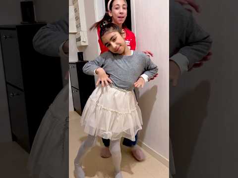 Papa, REGARDE Comment Je Suis BELLE #humour #shorts #papa #parents #drole #sisters #rire #short