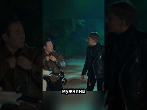 Отец на электровелосипеде обогнал сына на мотоцикле!